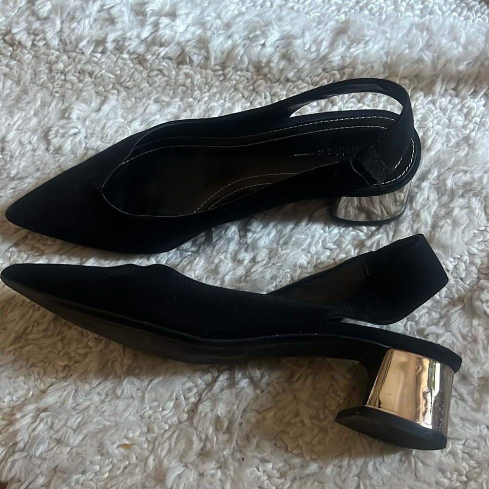 Black Slingbacks